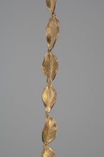 Load image into Gallery viewer, Leaflet Collar