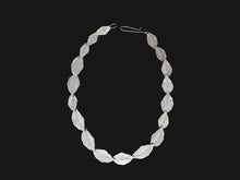 Load image into Gallery viewer, Ghost leaf collar