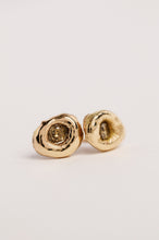 Load image into Gallery viewer, Coraline Diamond Studs
