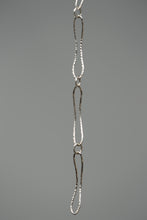 Load image into Gallery viewer, Vakra Infinity Choker