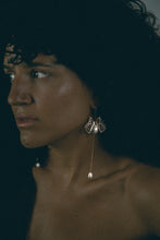 Load image into Gallery viewer, Baroque Butterfly Drops