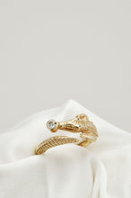Load image into Gallery viewer, Alligator Ring