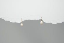 Load image into Gallery viewer, Pearl Pinchers