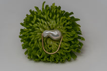 Load image into Gallery viewer, Baroque Pearl Ring