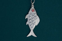 Load image into Gallery viewer, Pacú Necklace
