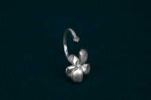 Load image into Gallery viewer, Blossom Ring
