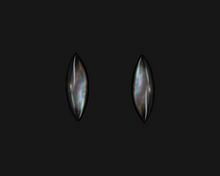 Load image into Gallery viewer, Vespera Earring
