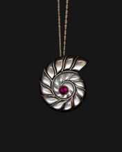 Load image into Gallery viewer, Rybina Nautilus Necklace
