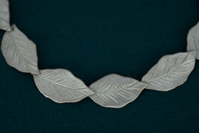 Load image into Gallery viewer, Ghost leaf collar
