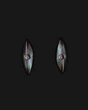 Load image into Gallery viewer, Vespera Earring
