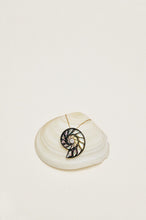 Load image into Gallery viewer, Rybina Nautilus Necklace

