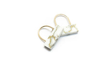 Load image into Gallery viewer, Gold and marble hightop U ring

