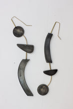 Load image into Gallery viewer, Black Onyx, Buffalo horn
