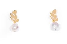 Load image into Gallery viewer, Leafy Baroque Pearl
